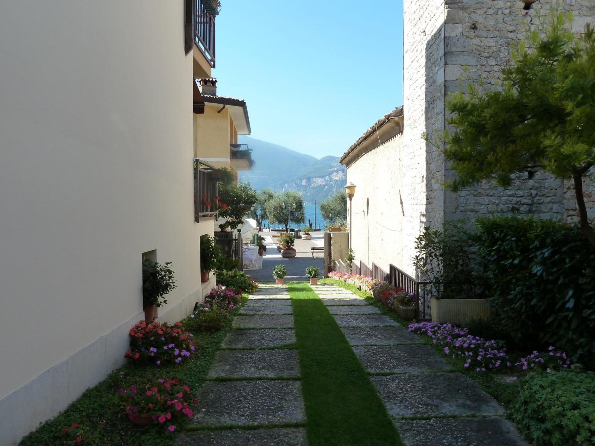 Albergo Casa Este Brenzone sul Garda Exterior foto